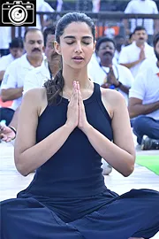 international yoga day 2025 celebration lb stadium photos4