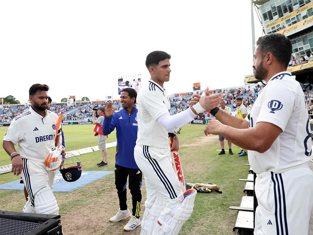 ఇంగ్లండ్‌ గడ్డపై అదరగొట్టిన భారత బ్యాటర్లు.. పట్టుబిగించిన ‘గిల్‌’ సేన (ఫొటోలు)