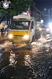 heavy rain in vijayawada photos11