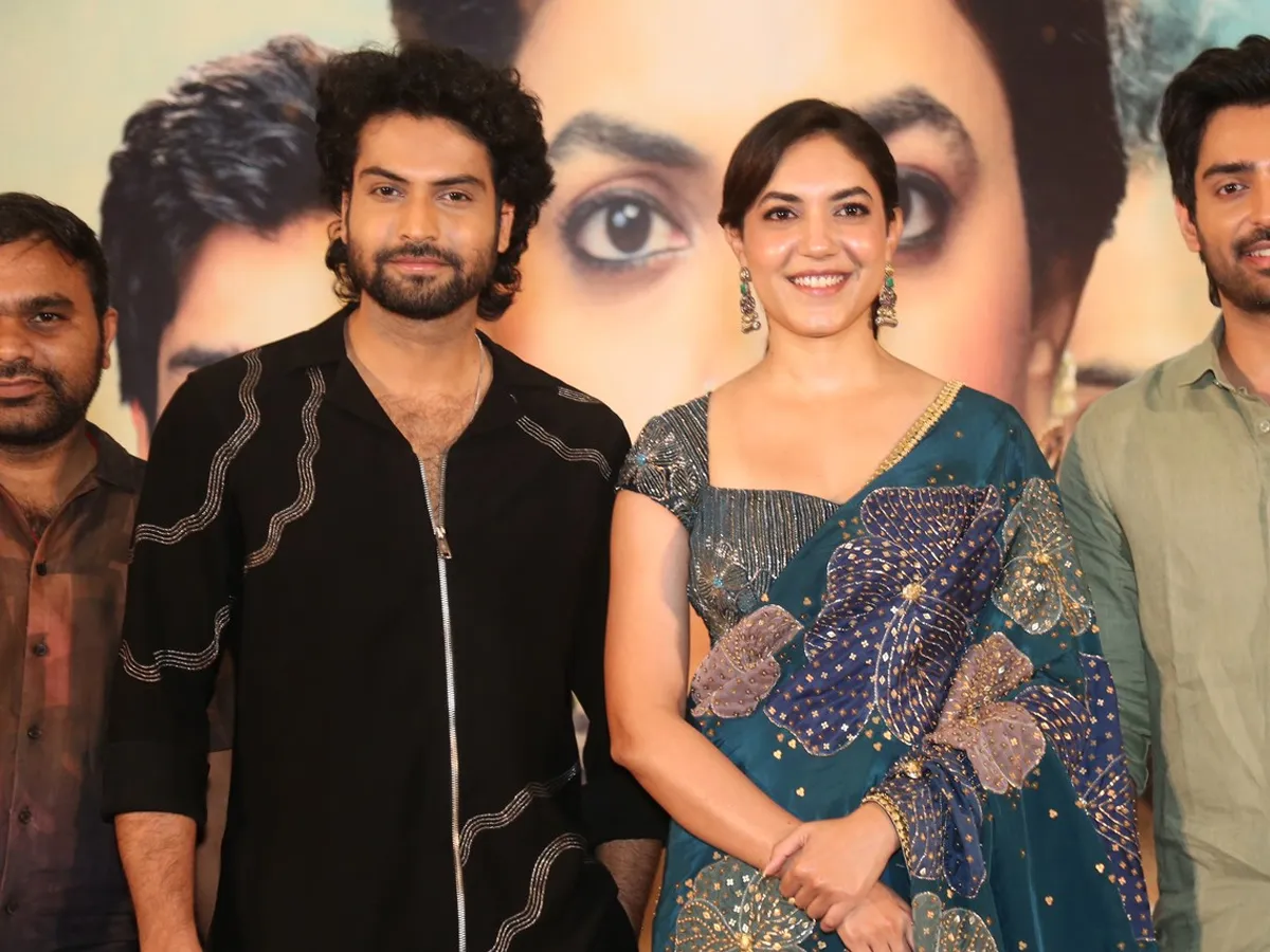 'దేవిక & డానీ' ప్రెస్ మీట్.. అందంగా రీతూవర్మ (ఫొటోలు)