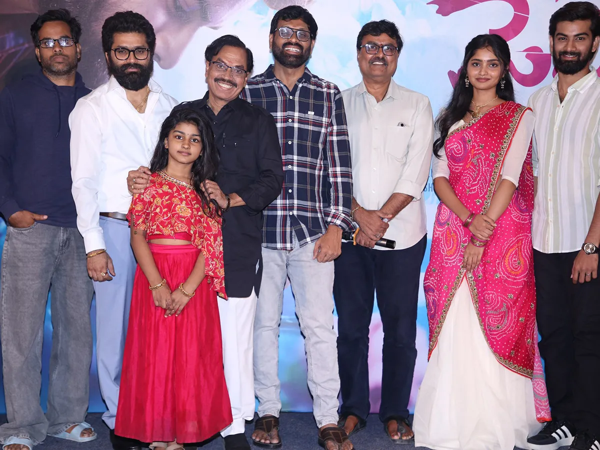 ‘ప్రేమిస్తున్నా’ చిత్రం సాంగ్‌‌‌‌ లాంచ్ (ఫోటోలు)
