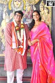 PV Sindhu And Her Husband Offer Prayers At Yadadri Lakshmi Narasimha Swamy Temple Photos4