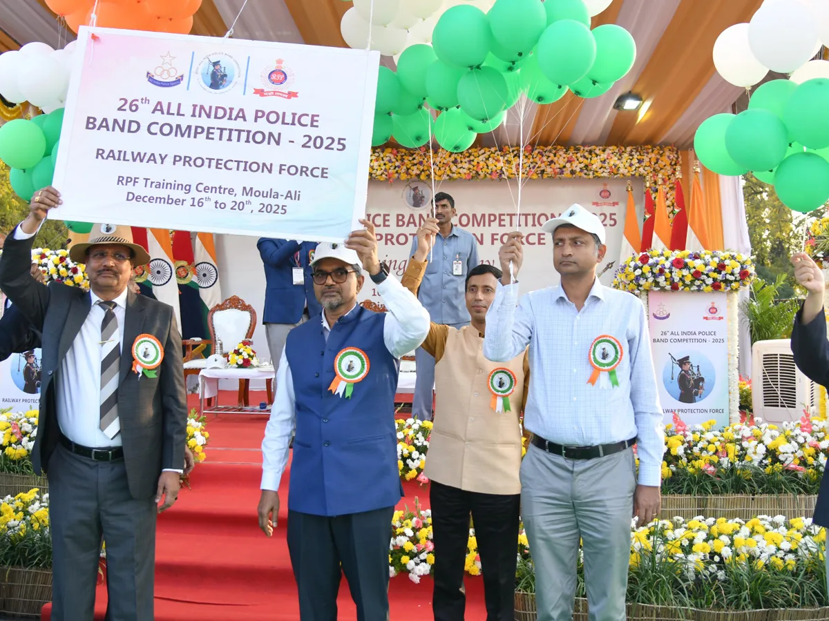 హైదరాబాద్‌లో ఆలిండియా పోలీస్ బ్యాండ్ పోటీలు (చిత్రాలు)