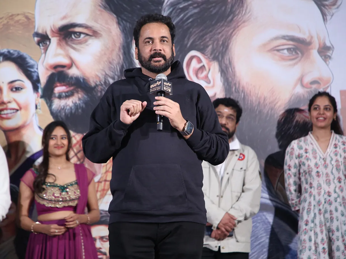 శివాజీ ‘దండోరా’ సినిమా సక్సెస్ సెలబ్రేషన్స్ (ఫొటోలు)