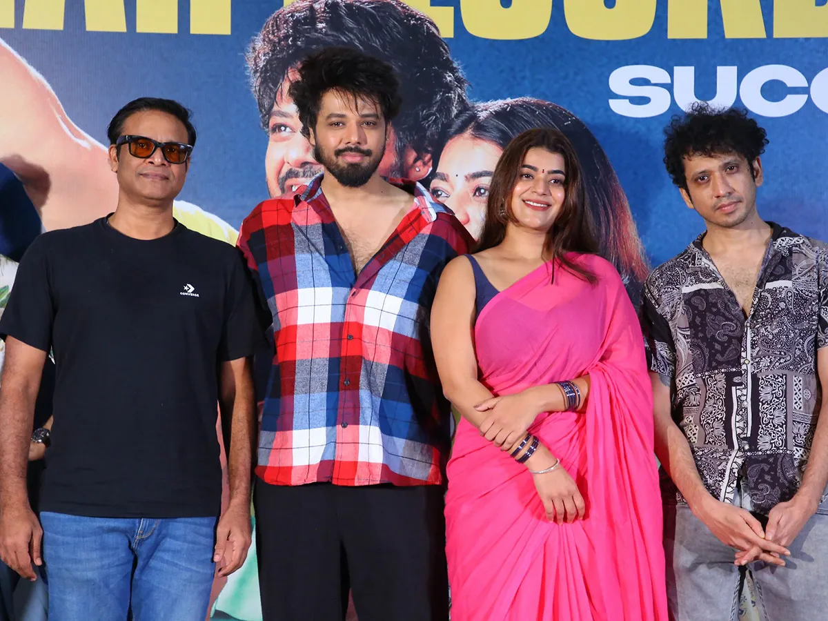 ‘సైక్‌ సిద్ధార్థ్‌’ మూవీ సక్సెస్ మీట్ (ఫొటోలు)