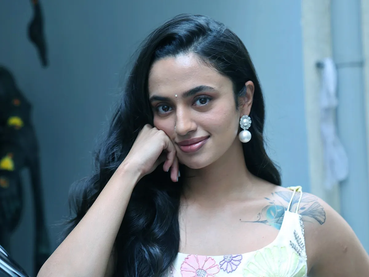 సినీ కెరీర్‌.. సంతృప్తిగా లేనంటున్న హీరోయిన్‌ (ఫోటోలు)