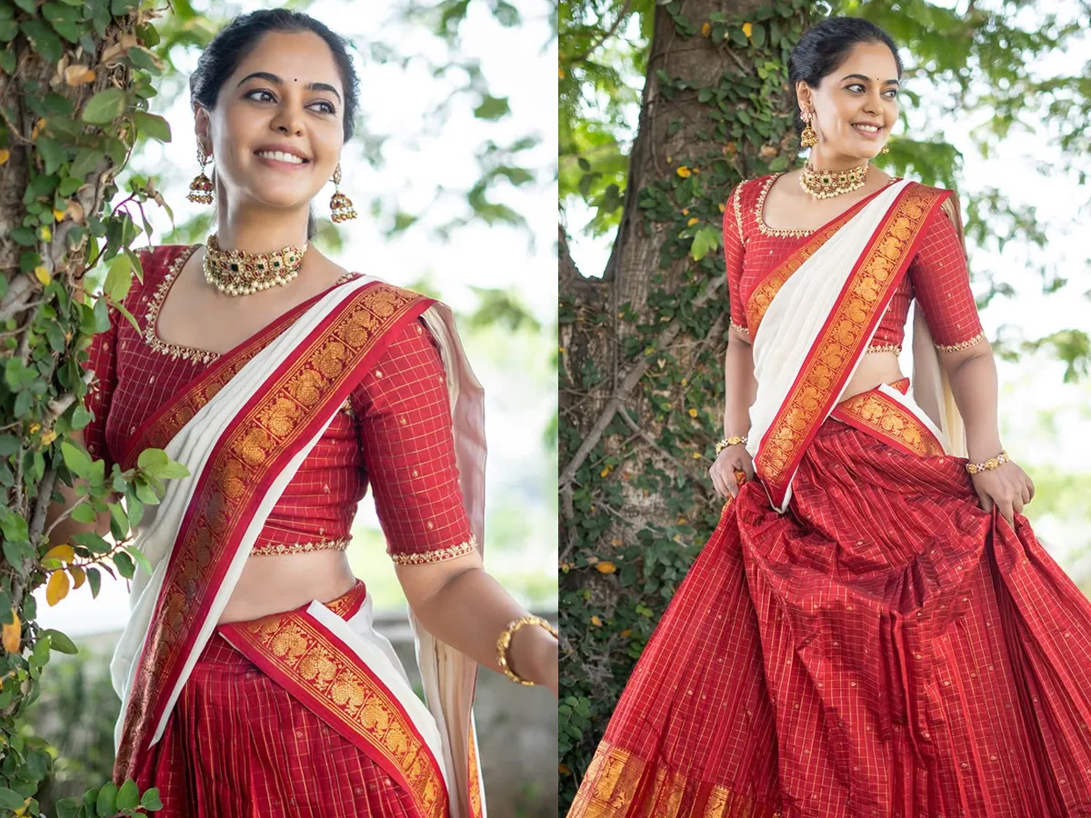 బర్త్ డే స్పెషల్.. లంగా ఓణీలో టాలీవుడ్ హీరోయిన్ (ఫొటోలు)
