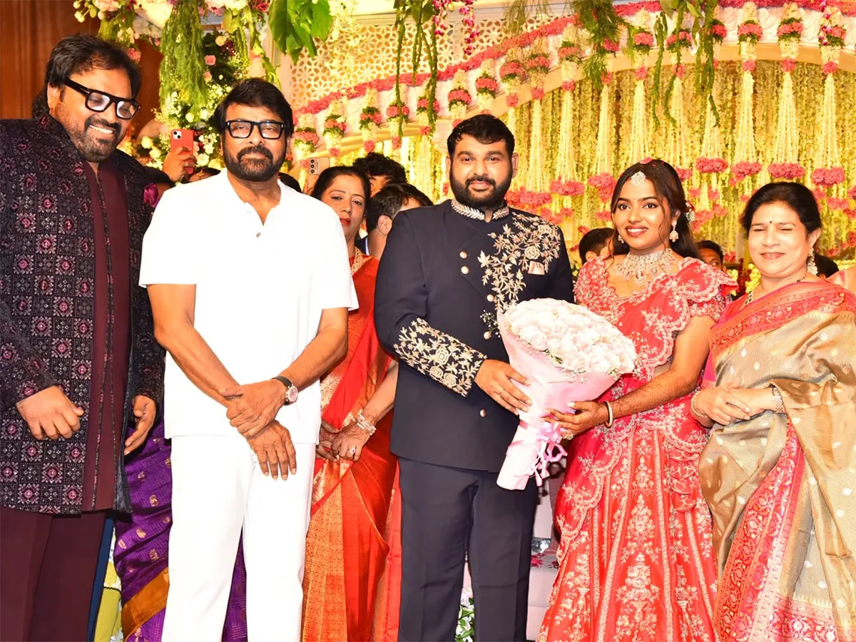 డైరెక్టర్ మెహర్ రమేశ్ కూతురి రిసెప్షన్‌.. టాలీవుడ్ తారల సందడి (ఫొటోలు)