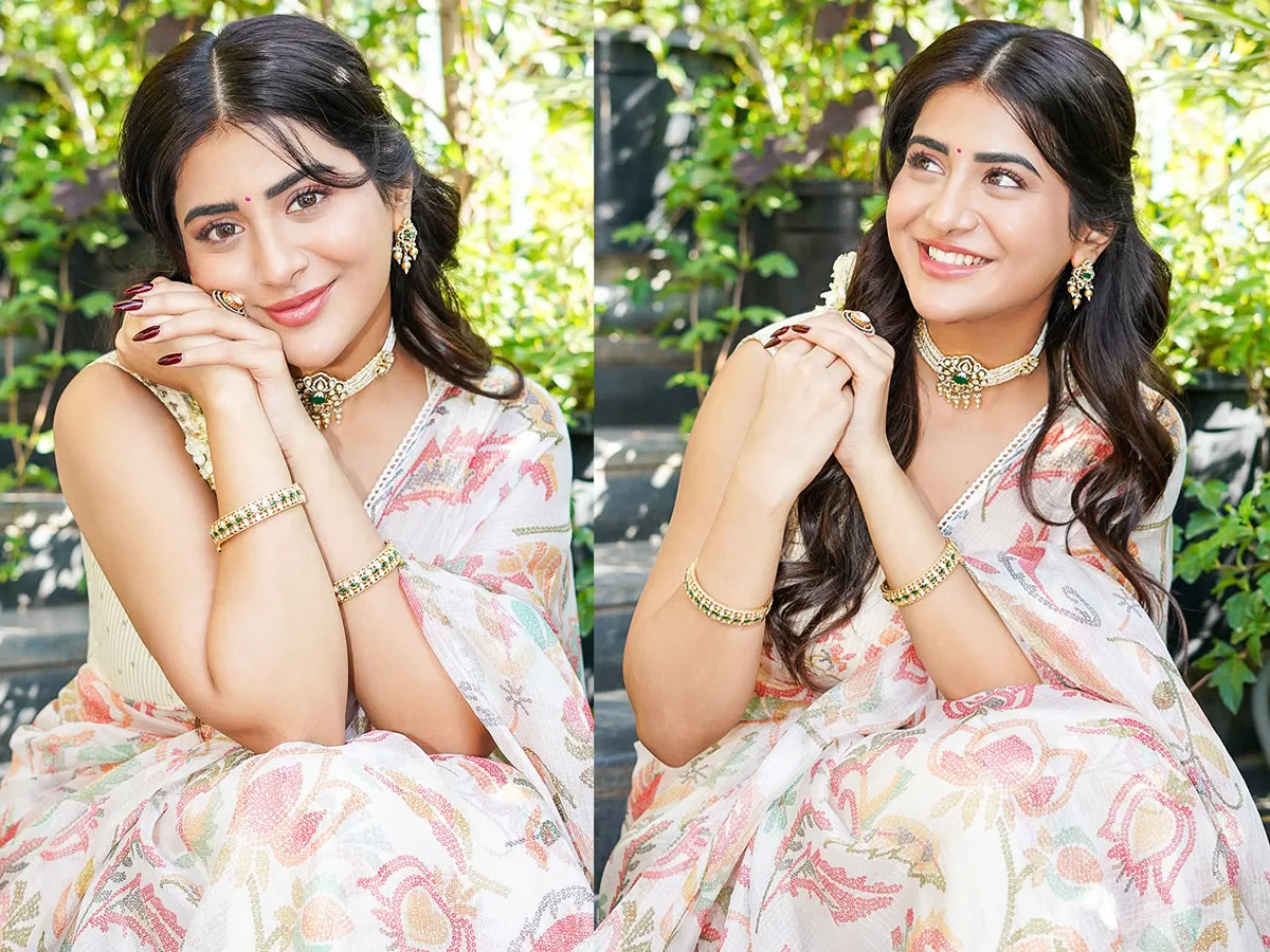 రంభ ఊర్వశి మేనక బ్యూటీ రాశి సింగ్ లేటెస్ట్ పిక్స్.. (ఫోటోలు)